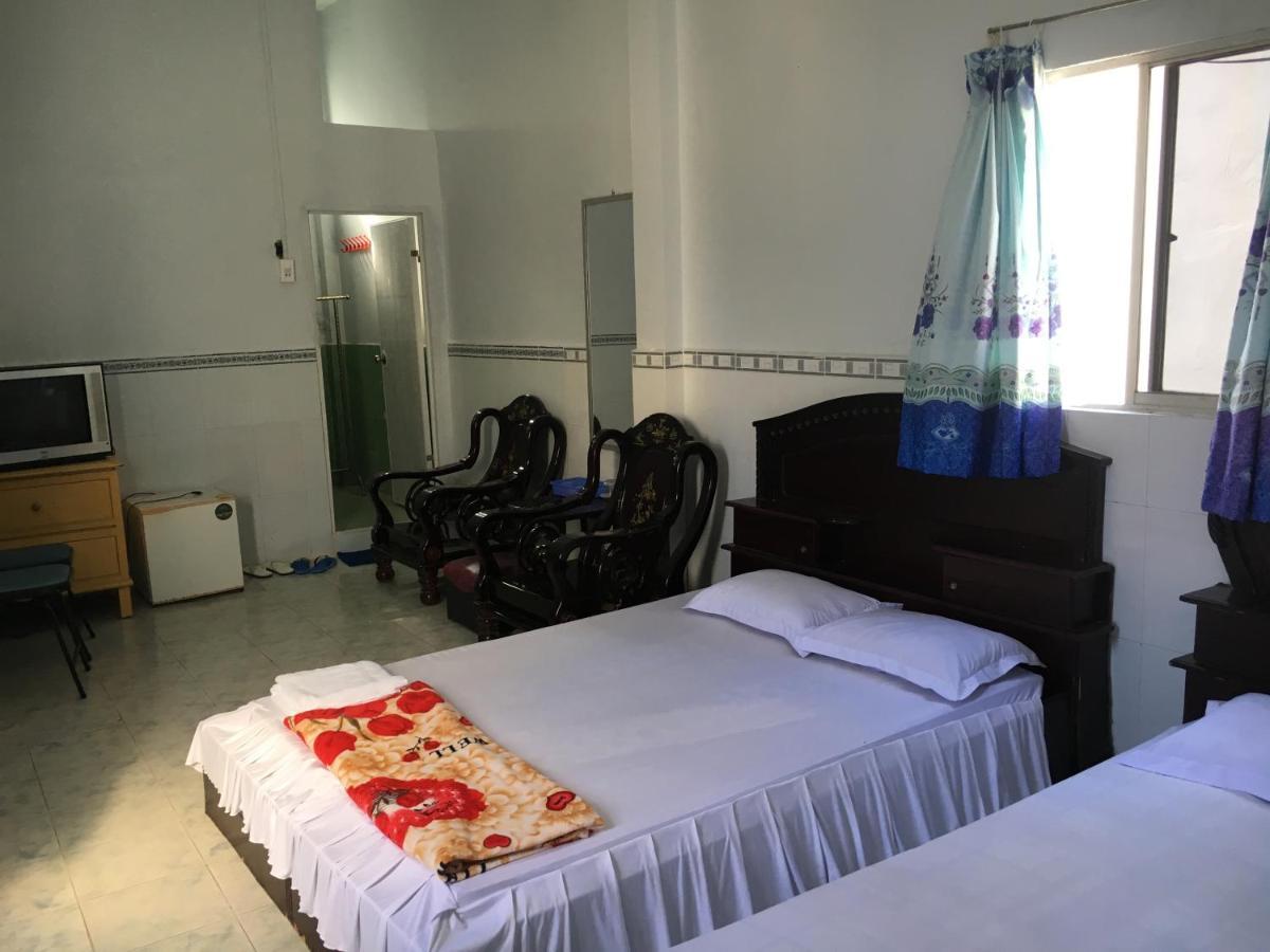 Hotel Khach San Thien Phuc Cà Mau Exterior foto